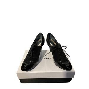 Women's Black Alfani Oxford Heels New Size 8